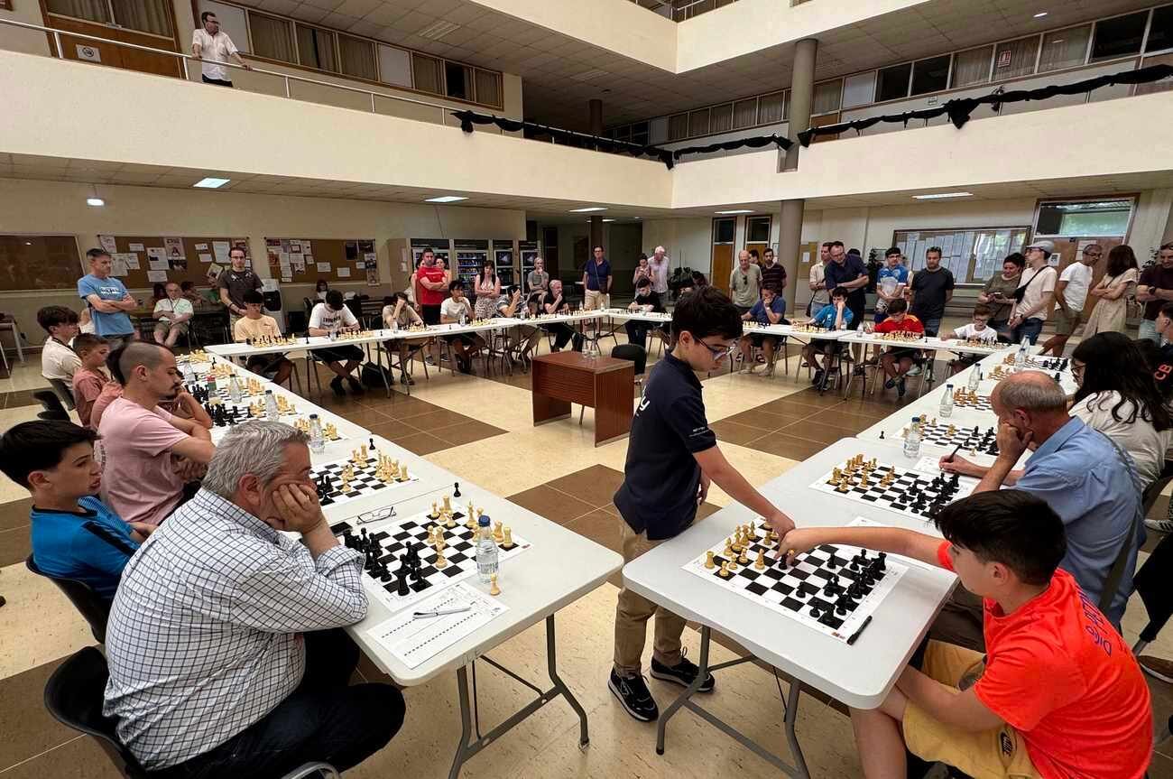 Tablero de ajedrez Magistral Ciudad de León