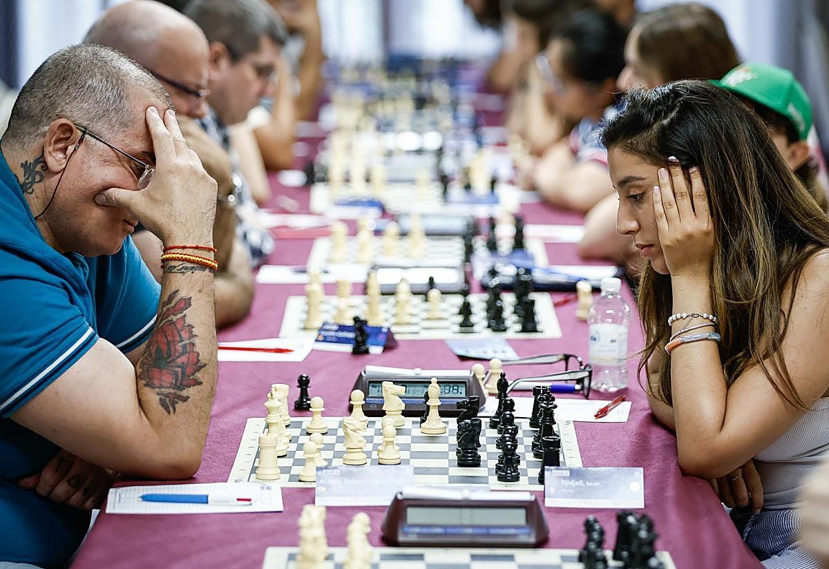 Jugadores de ajedrez Jugadores de ajedrez