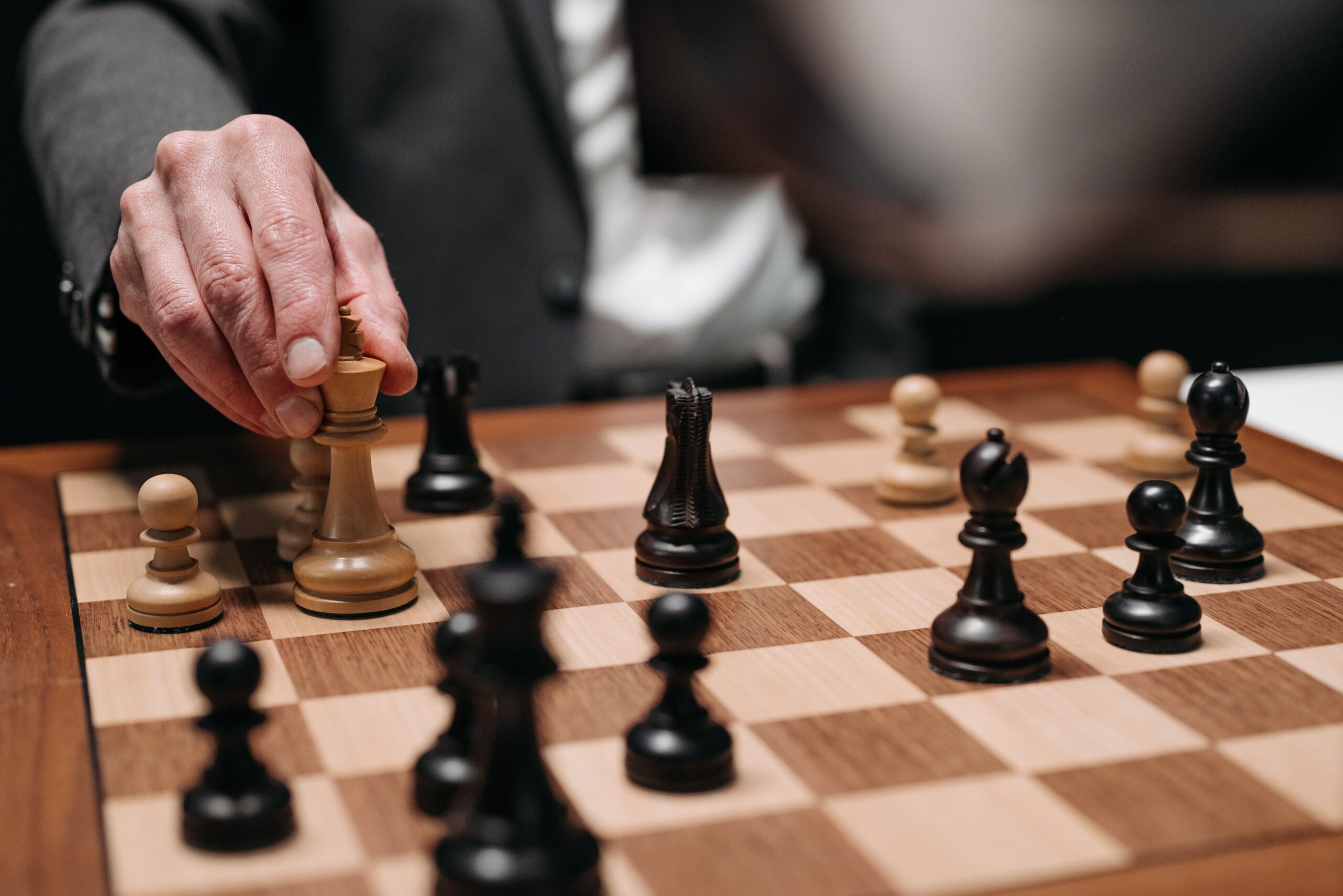 Positional sacrifice in chess Positional sacrifice in chess