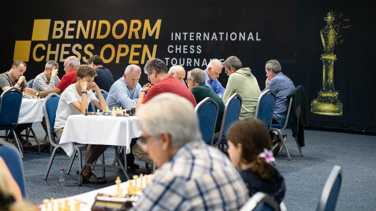 Jugadores de ajedrez Jugadores de ajedrez